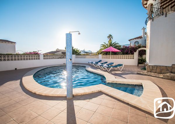 Rent villa RACHELLE
