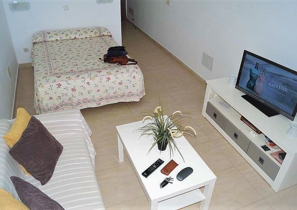 Apartment -studio on the seafront in Patalavaca