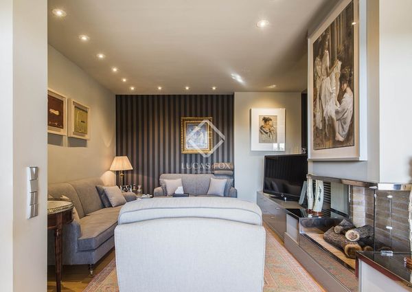 Excellent 6-bedroom house with 290 m² garden for rent in Esplugues, Barcelona