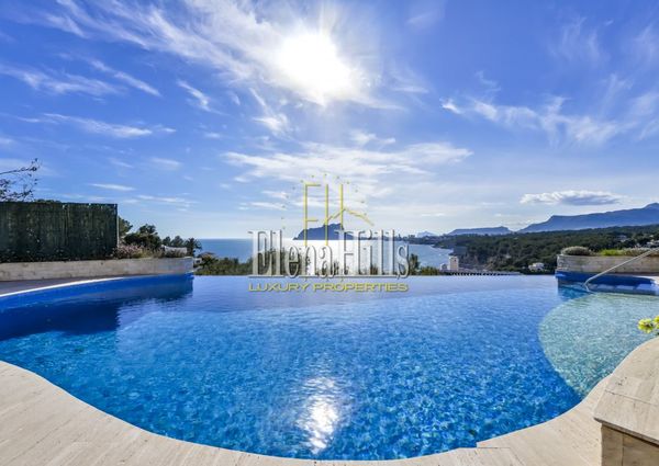 Charming Spanish-style villa with magnificent sea views near the beach, Moraira, Alicante, Spain - (Ref: 3042)