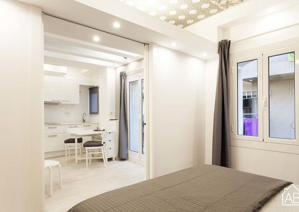 Modern apartment for 2 people on the beach