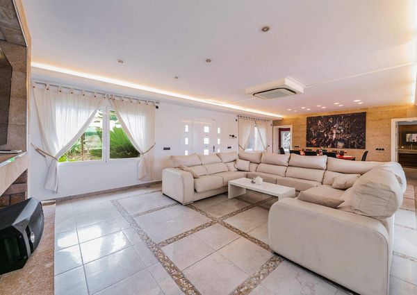 Luxury villa to rent for winter in Javea