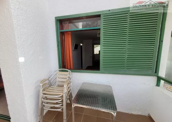 CENTRAL AND VERY PRETTY, RELAXING APARTMENT IN THE CENTER OF PLAYA DEL INGLES. Apartment1 Bedroom