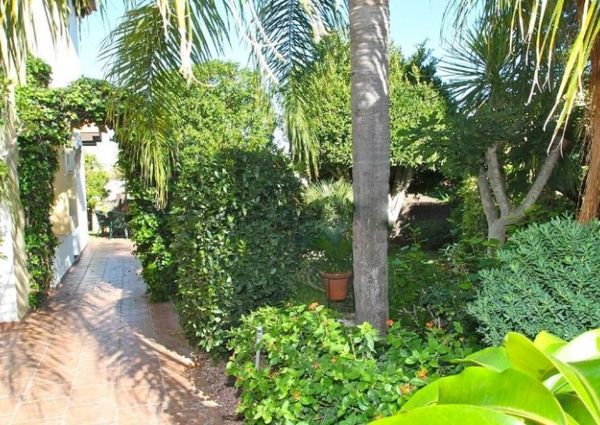 Mediterranean house in santa ponsa to rent