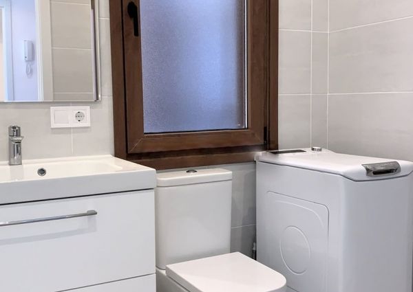 Sea view apartment in Illetas for sale or rent
