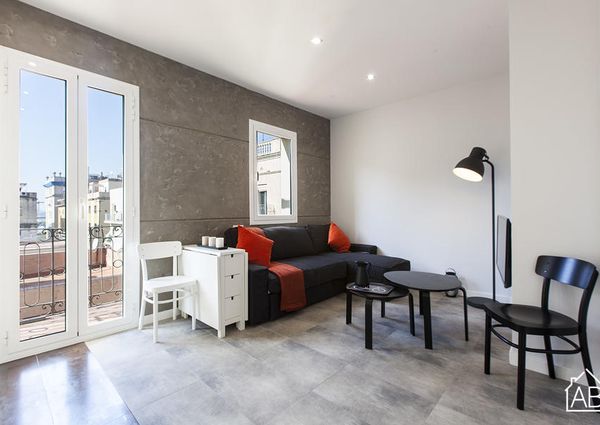 Modern beach apartment in La Barceloneta