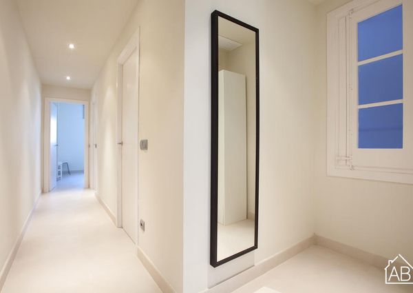 Modern two bedroom apartment near the beach in Poblenou