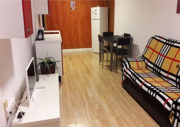 2 Bedroom Arrecife Apartment for Rent