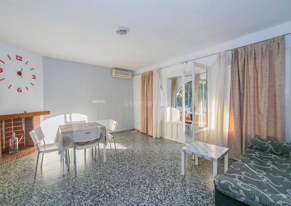 Multi-Family Home in Calpe, Alicante 03710, Spain
