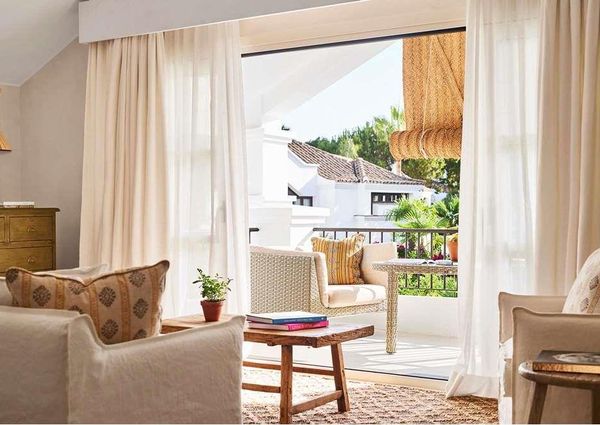 VILLA ROSARIO ·3 Bed in prestigious golden mile
