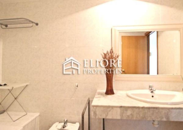 Duplex with 2 terraces and sea views in Diagonal Mar