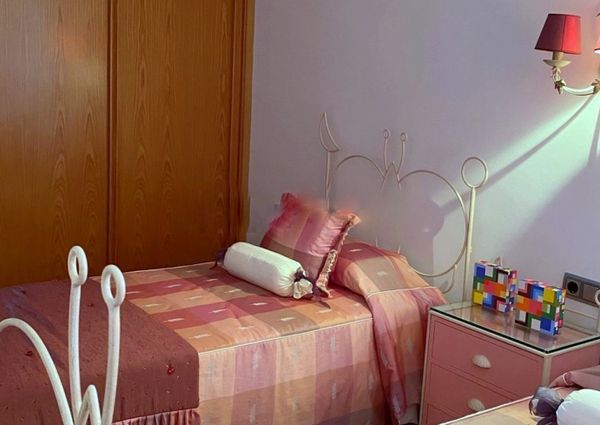 Three bedroom sea view apartment in cala Vinyas for rent