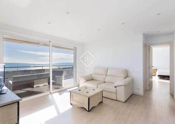 2-bedroom apartment with 15 m² terrace for rent in Gavà Mar, Barcelona