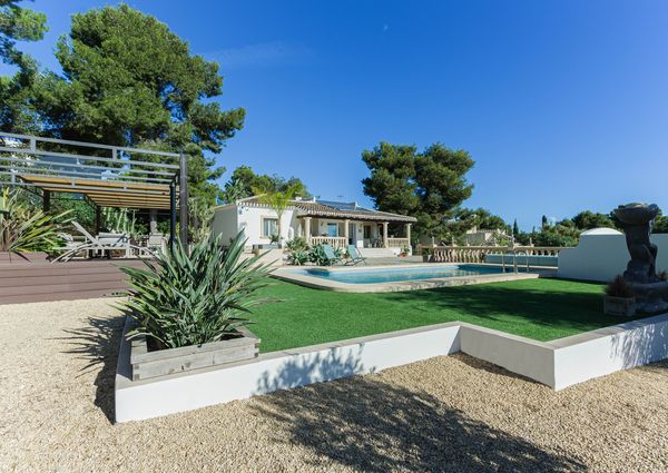 Modern villa to rent winter in Javea