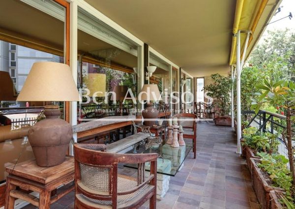 Stately luxury apartment for rent with terraces in Pedralbes