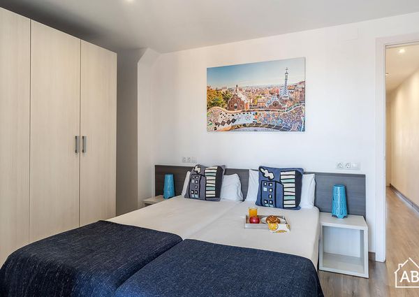 Trendy 2-bedroom Apartment with a Balcony in Poble Sec