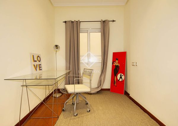 Excellent 4-bedroom apartment for rent in Alicante city