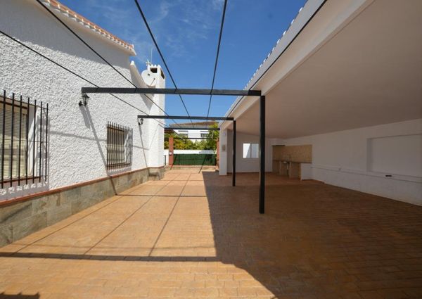 Detached Villa · Alhaurín El Grande · Price: €1.800 / Month