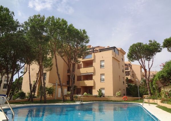 667906 - Apartment For rent in Elviria, Marbella, Málaga, Spain