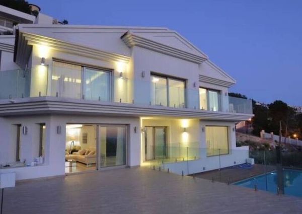 Spectacular new villa in Altea Hills for rent