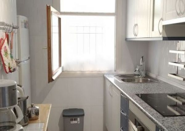 Three bedroom sea view apartment in Illetas for rent