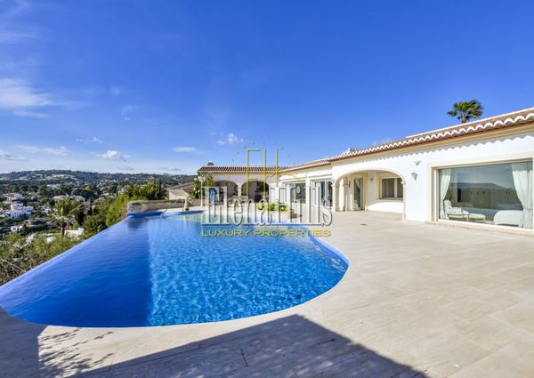 Charming Spanish-style villa with magnificent sea views near the beach, Moraira, Alicante, Spain - (Ref: 3042)