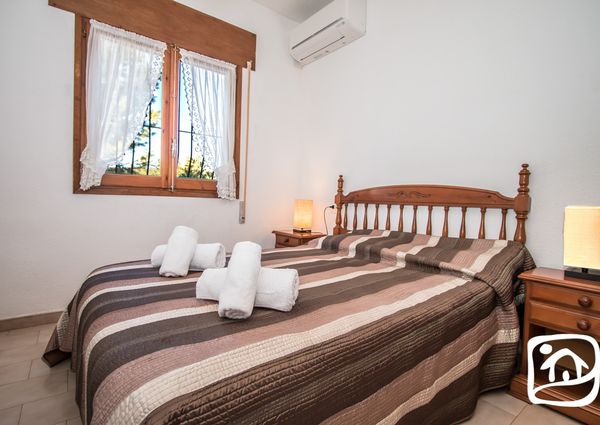 Rent villa RACHELLE