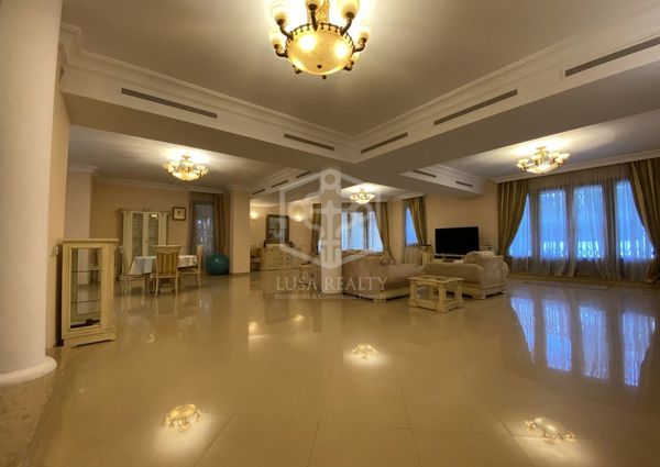 Family house a few steps from the sea in La Pineda Area, Castelldefels