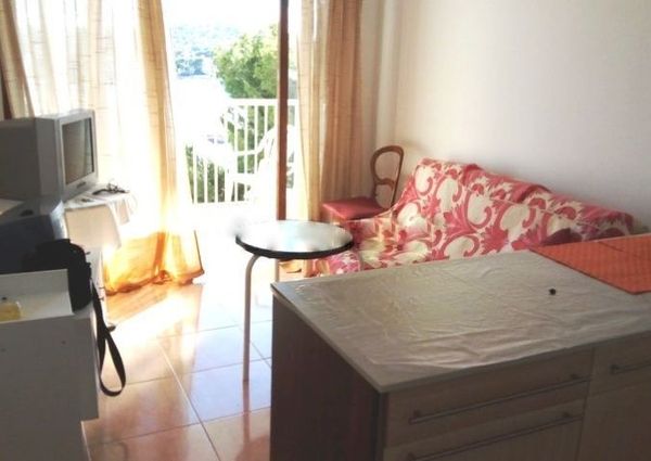 Sea view apartment in santa ponsa to rent
