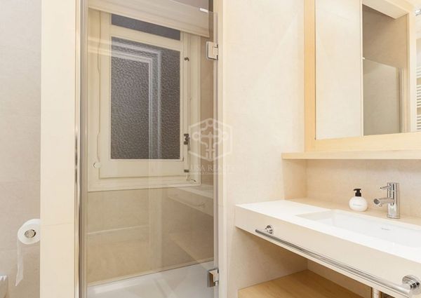 High quality renovated apartments in the Sant Gervasi prestigious area