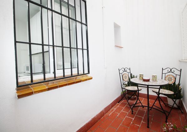 1068 Apartment Cervantes (Winter)