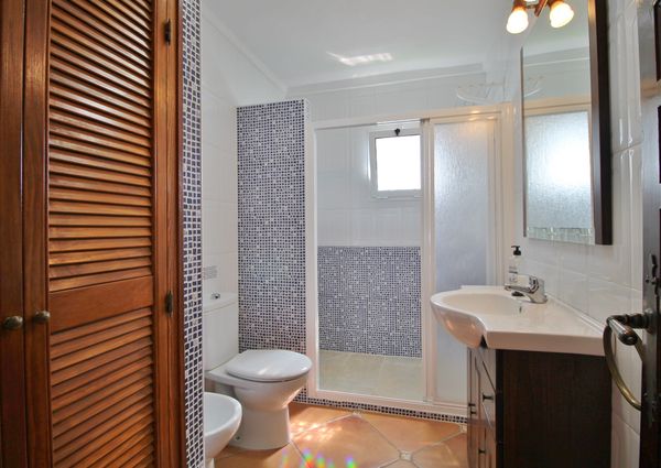 1004 Villa Jeromo (Winter)