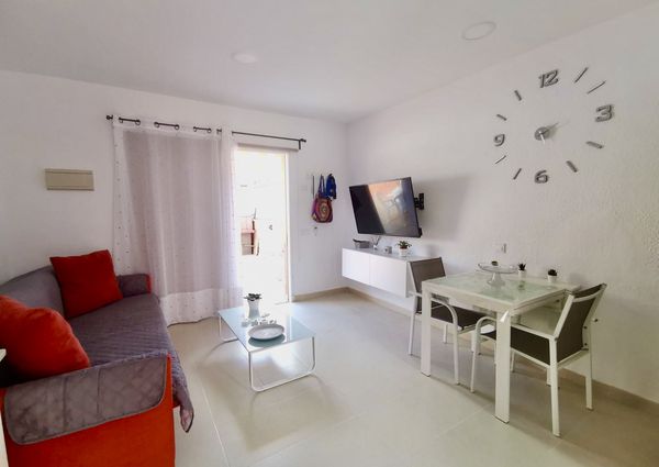 Nice Duplex renovated and equipped in a well-known complex of San Agustin