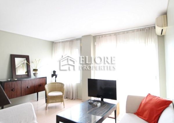 Duplex with 2 terraces and sea views in Diagonal Mar