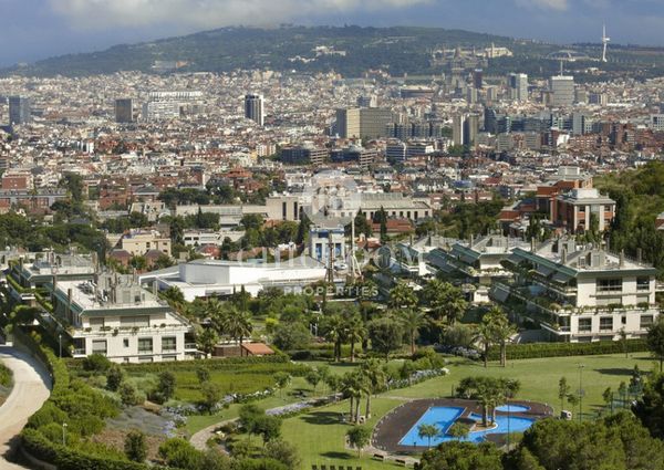 5 Bedroom apartment for rent sant Gervasi bonanova pool garden