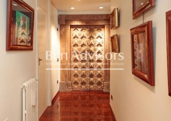 Stately luxury apartment for rent with terraces in Pedralbes