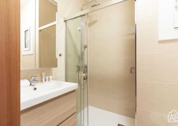 Modern and Bright Two Bedroom Apartmentin the Sants District