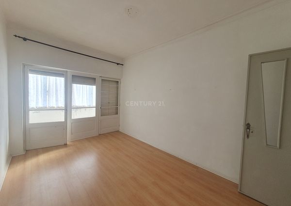 Apartamento T2+1 na Cova da Piadade | Almada | Muito Luminoso |