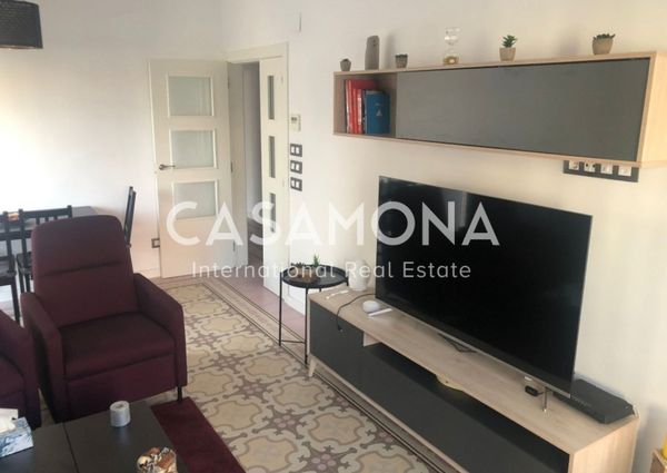 BRIGHT 4-BEDROOM WITH STUNNING TERRACE IN EIXAMPLE