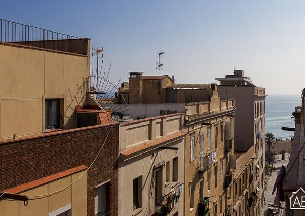 Modern beach apartment in La Barceloneta
