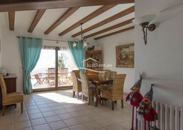 Long-term house for rent in Benissa