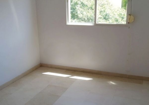 Three bedroom apartment in Portixol for rent