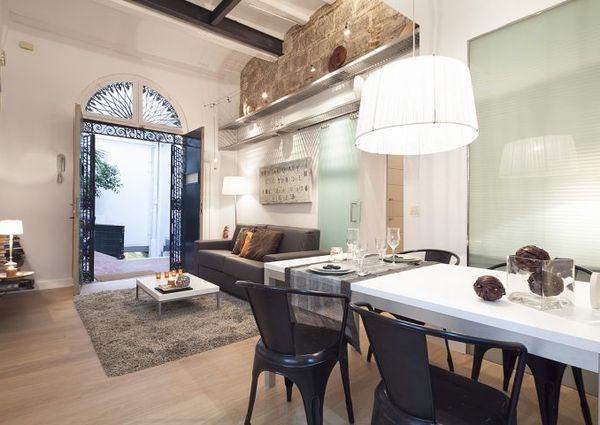 Luxury renovated apartment Gotico