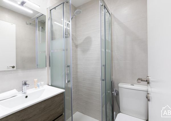 Modern & Bright Two-Bedroom Apartment with Private Terrace
