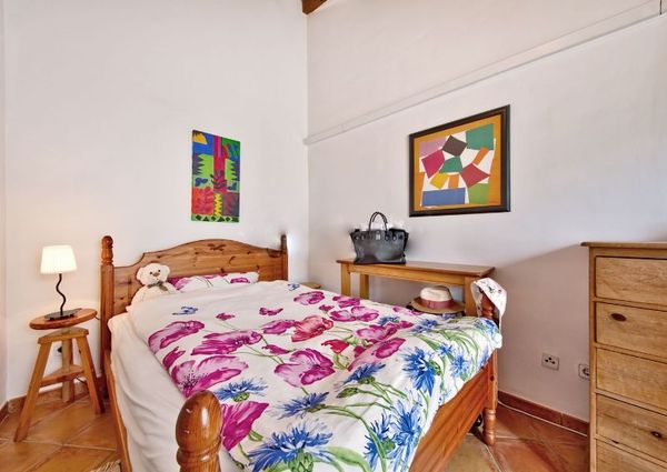 Charming house in andratx to rent