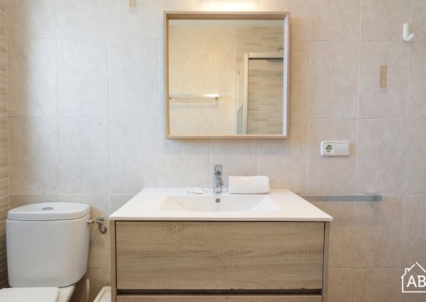 Beautiful renovated Apartment near University area with garden