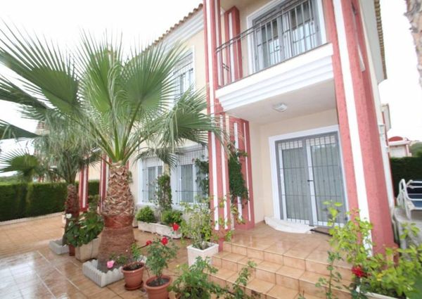 Villa in Monte Mar