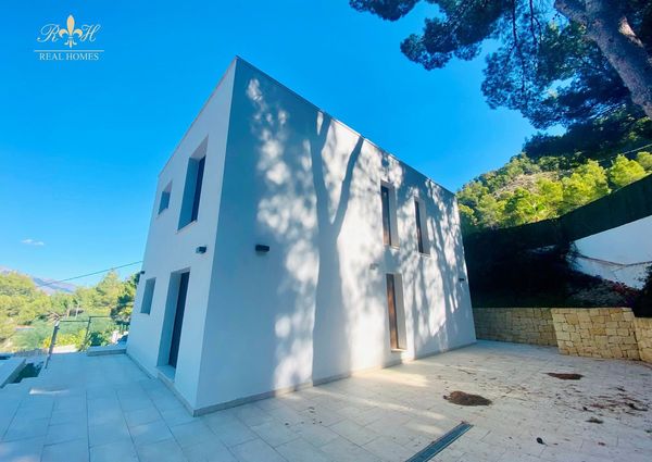 Detached villa for rent in El Albir, Alicante (MONTAÑA)