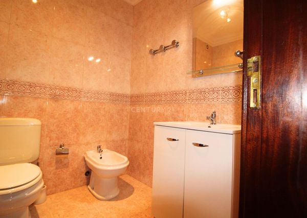 Apartamento T2 com cozinha equipada - Entroncamento