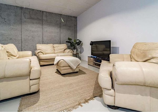 VILLA YOLANDA GOLDEN MILE